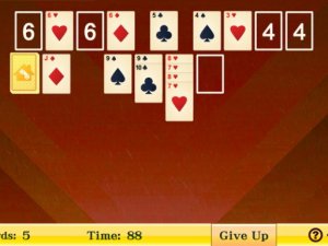 Above and Below Solitaire Online Card Game