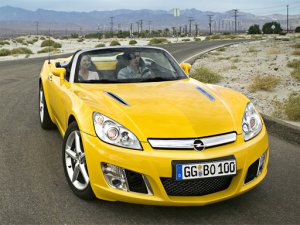 Opel GT Puzzle Game - Jigsaw Puzzle Game